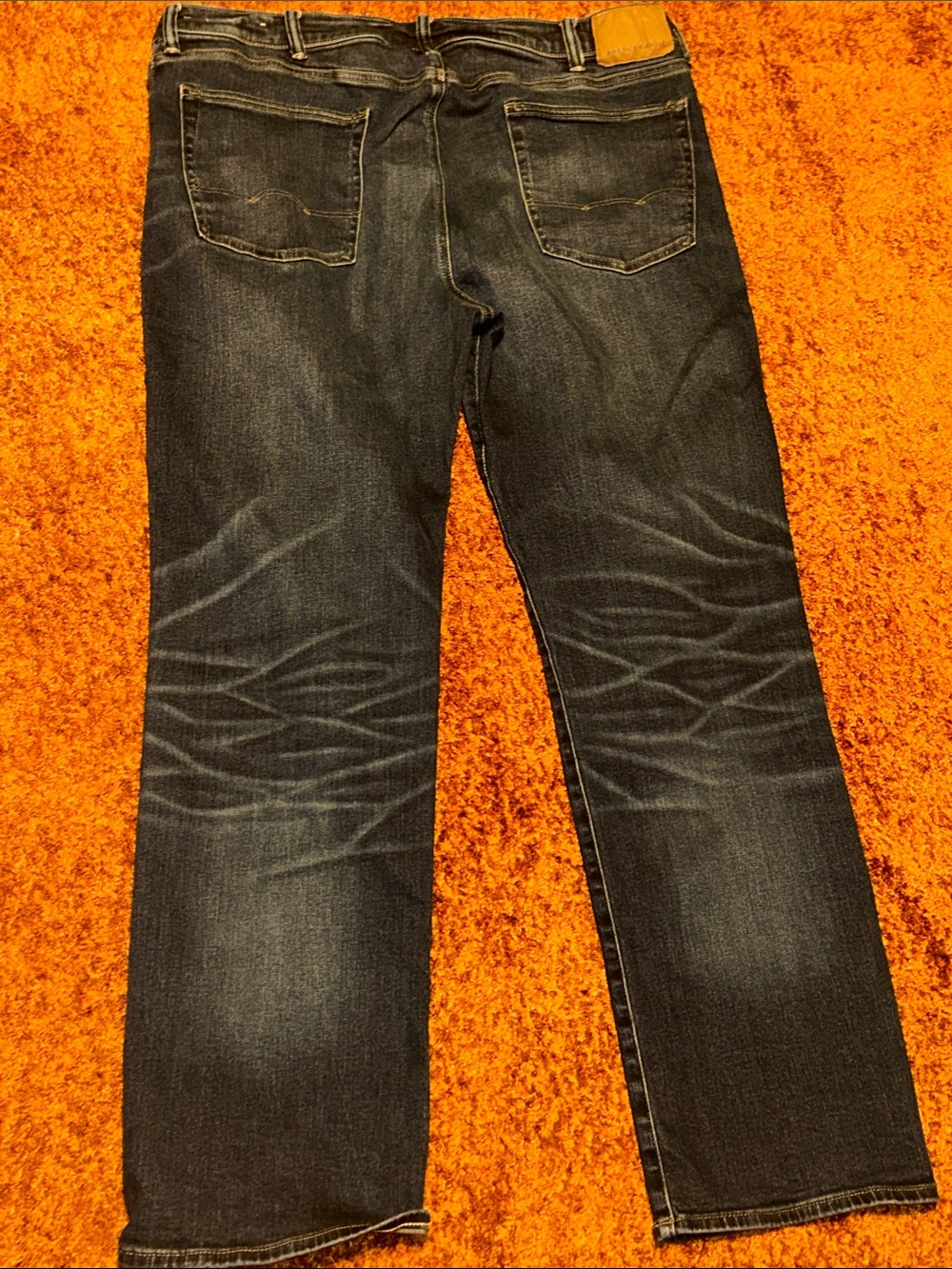 American Eagle Outfitters Men’s Dark Wash Relaxed Jeans - Picture 5 of 10